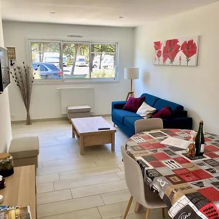 Holiday home De La Brehal
